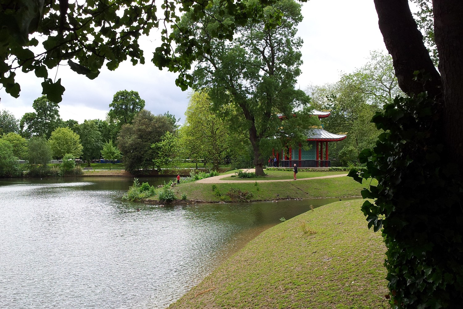 The replacement Victoria Park pagoda