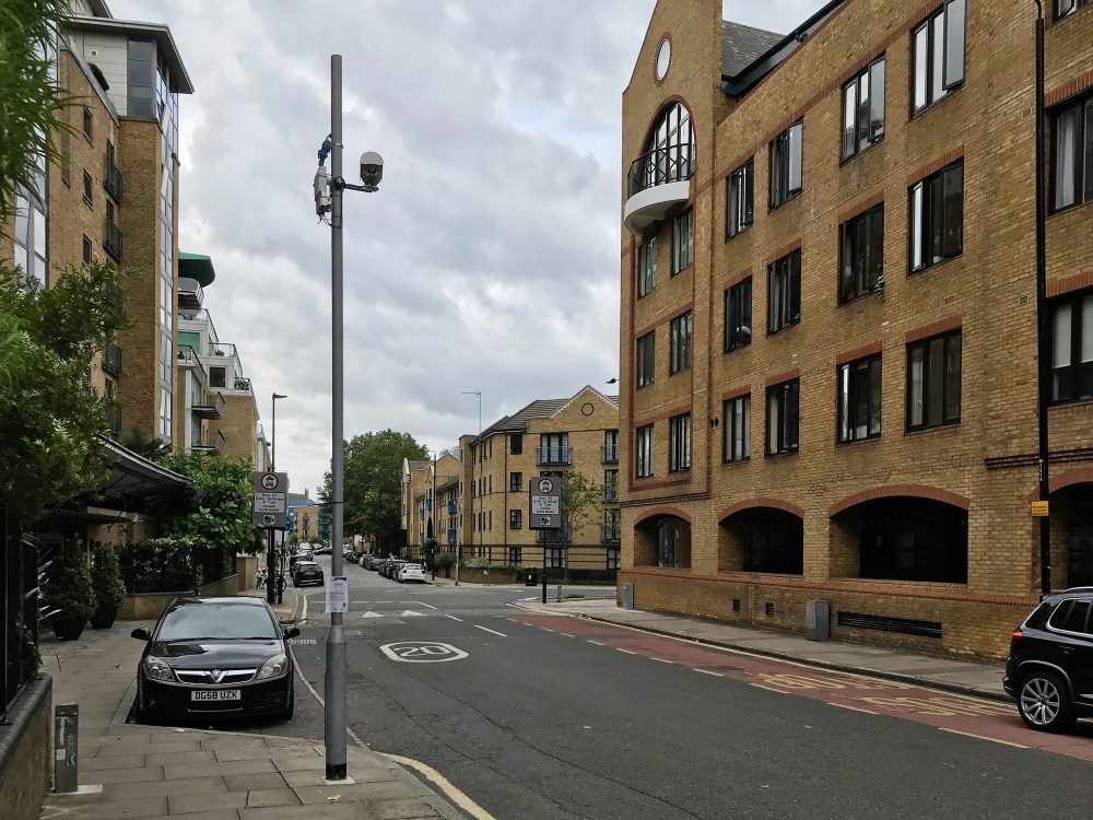 Wapping Bus Gate. It looks nothing like a gate