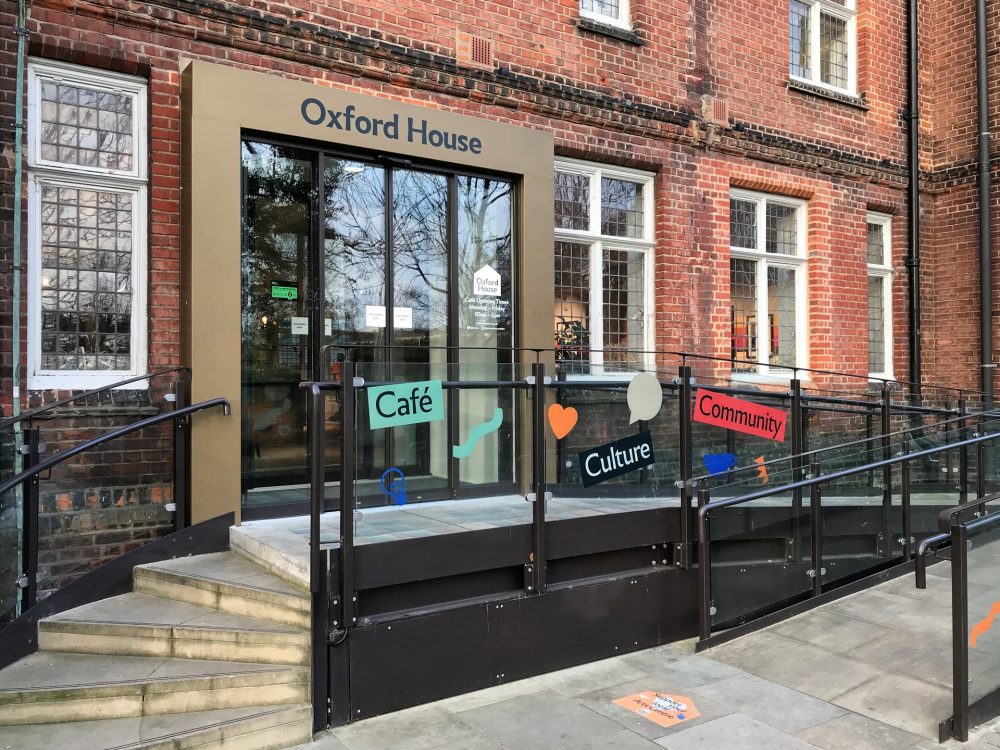 Oxford House Entrance, Bethnal Green