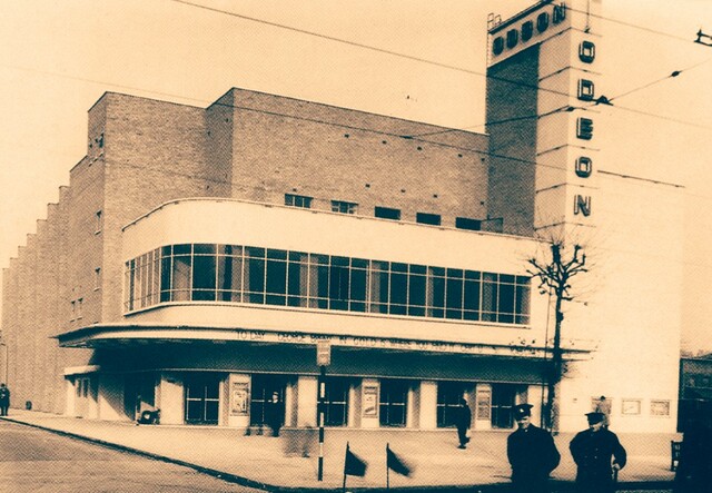 Mile End Odeon in 1938
