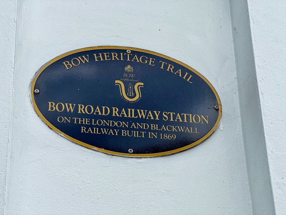Bow Road Railway station plaque