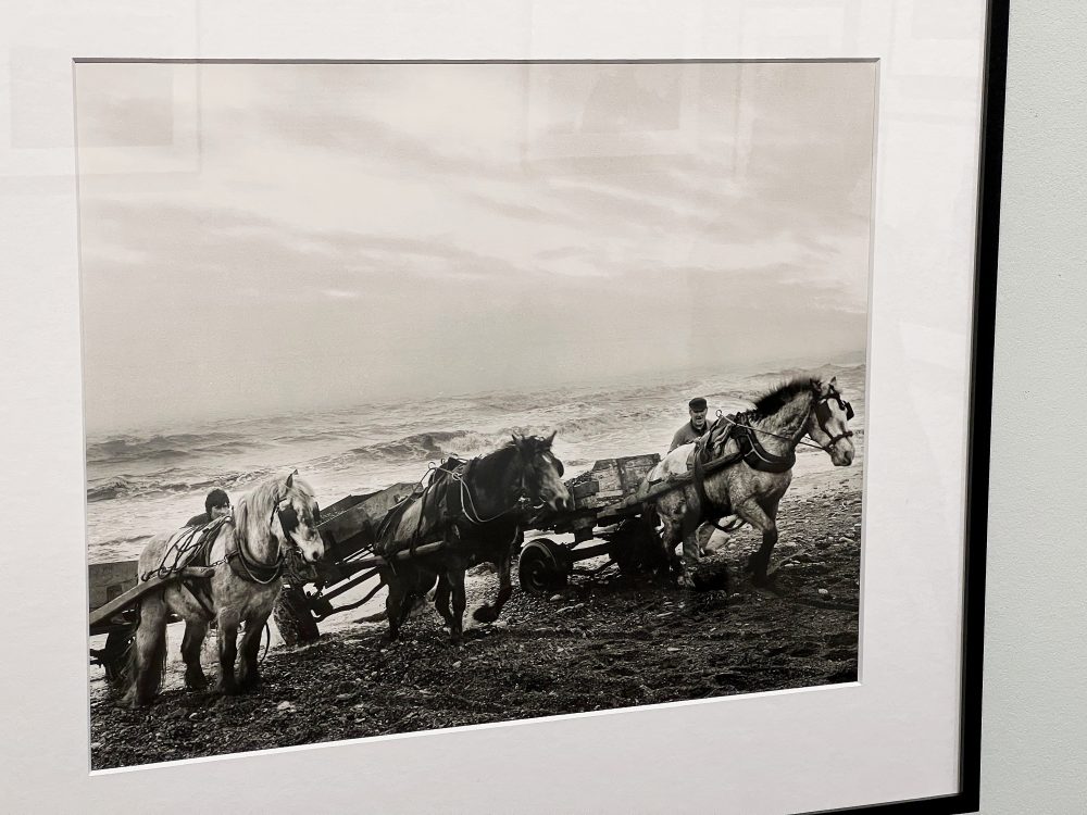 Collecting Seacoal Lynemouth, 1980s. Chris Killip exhibition Photographers' Gallery