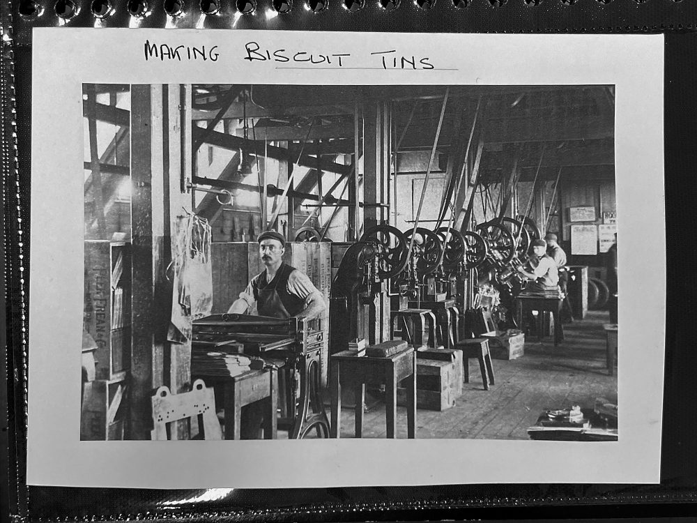 Making biscuit tins at Peek Frean's factory Bermondsey in the 1920s