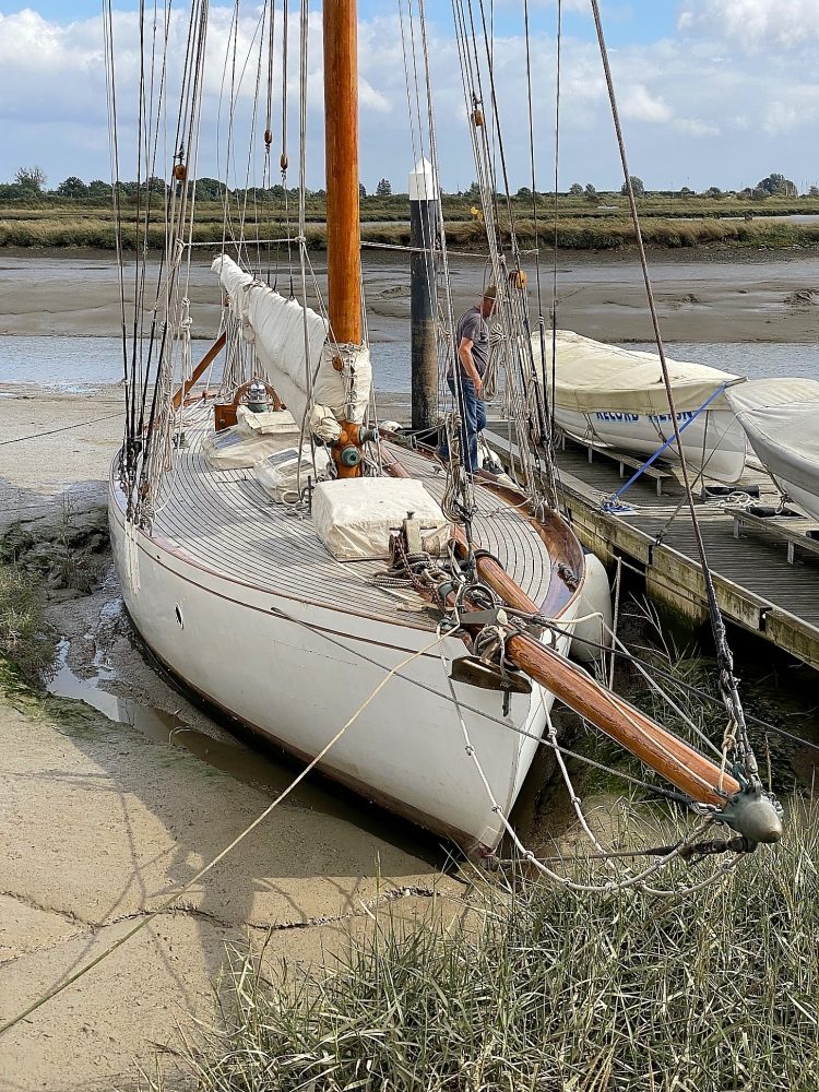 A Gaff rigged yacht at Maldon