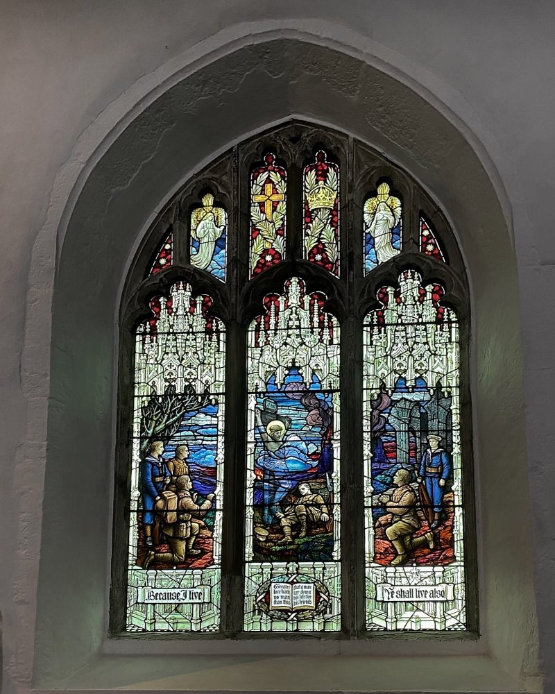 Stained glass commemorating those fallen in WWI