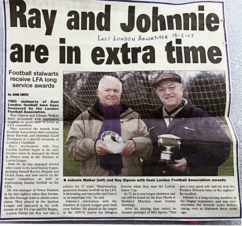 Johnnie Walker & Ray Gipson receive London Football Association Awards 2007